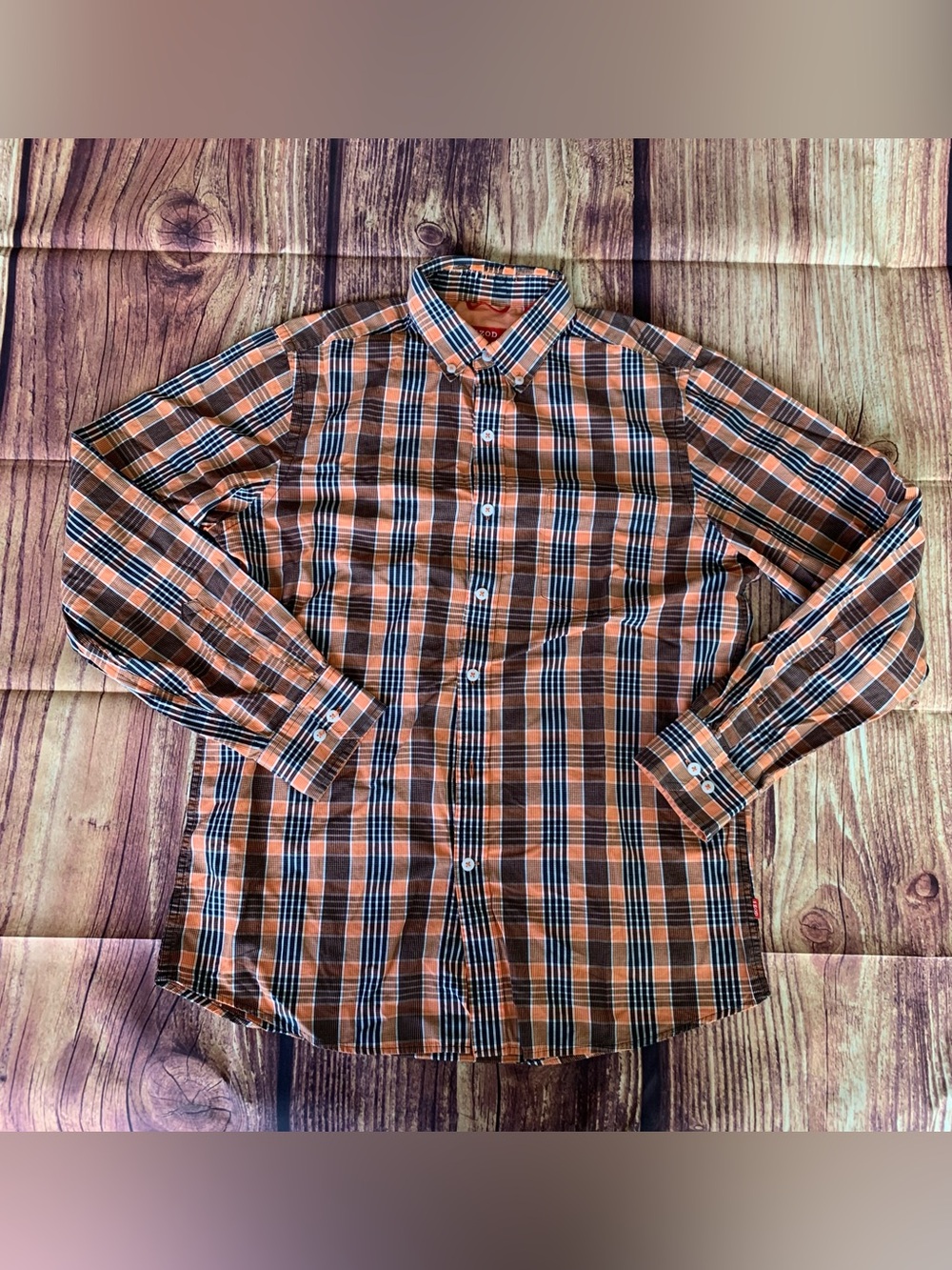 IZOD Men’s Long Sleeve Button Front Collared Plaid Orange Slim Fit Shirt Size: M